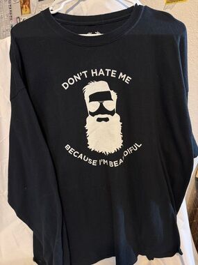 Men's Black Graphic Long-Sleeve Shirt - Don't Hate Me Because I’m Beardiful